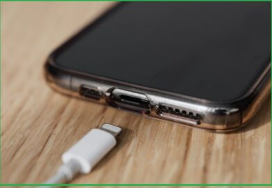 How to Charge Your Phone Battery the Right Way